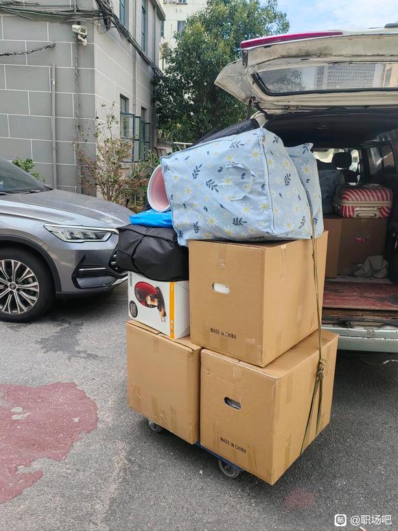 在贴吧近14年了我是专门在上海做搬家的韩师傅上海搬家请找我-1.jpg