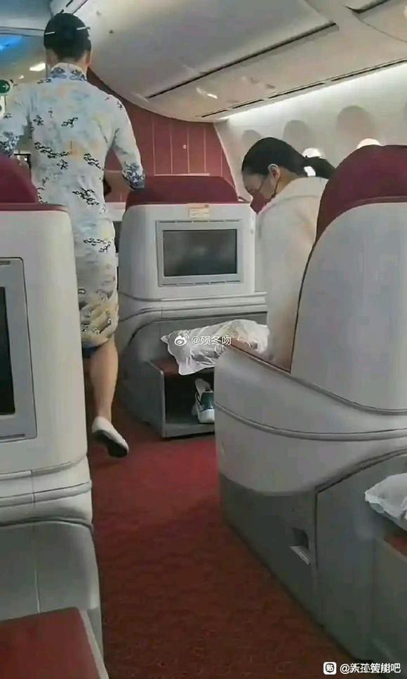 不愧是头等舱，不坐白布坐-2.jpg